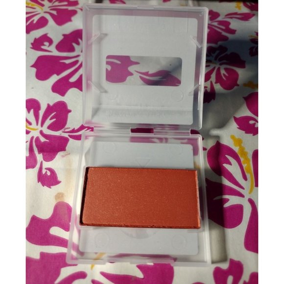 New in Package Mary Kay Chromafusion Blush - Hot Coral - 0.17 Oz - Picture 2 of 2